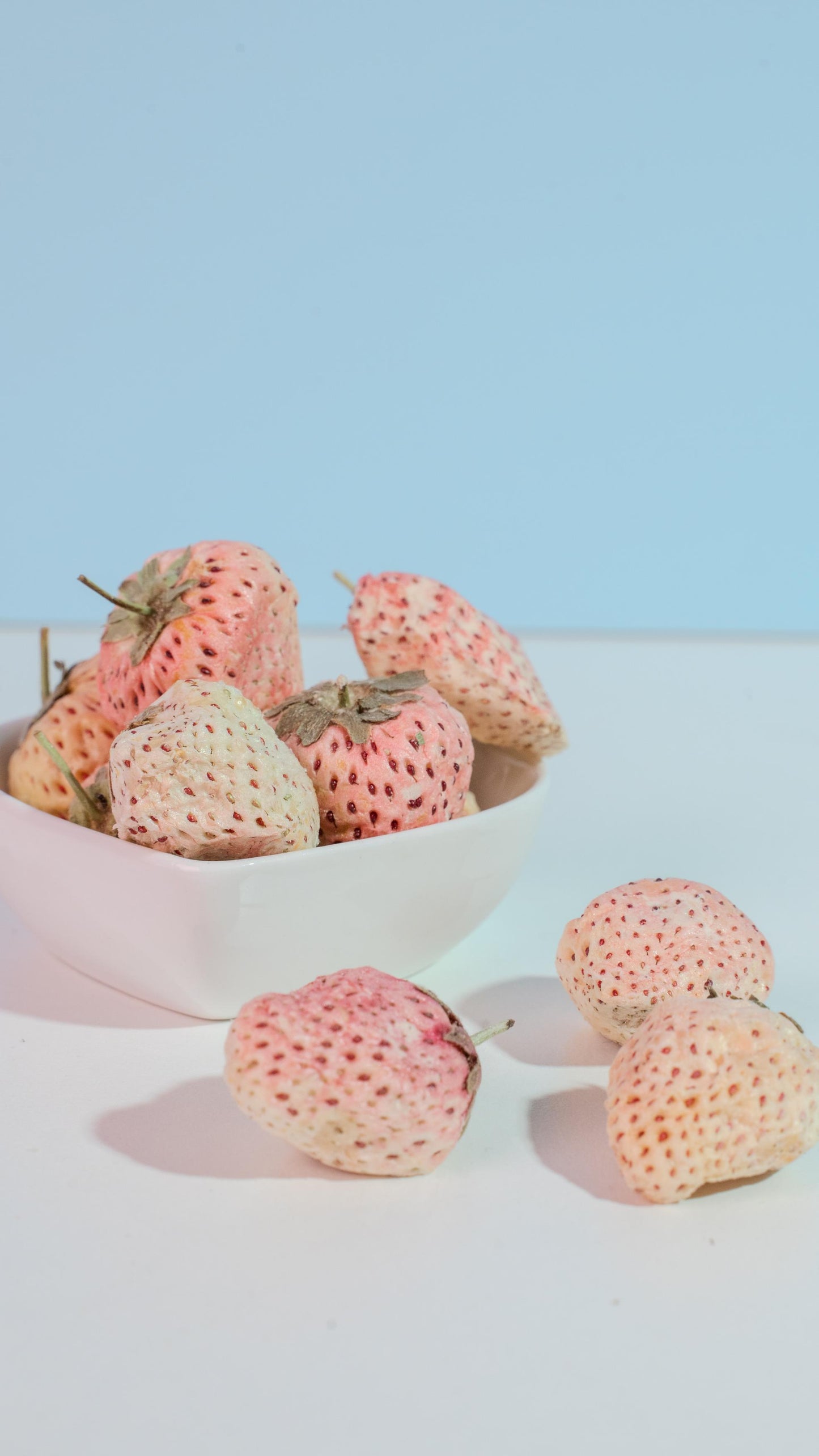 Freeze-Dried White Strawberry
