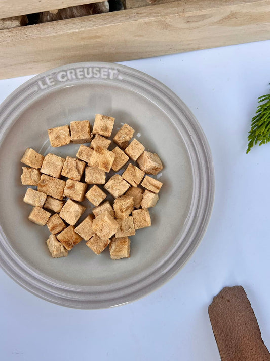 Freeze-Dried Salmon Bites