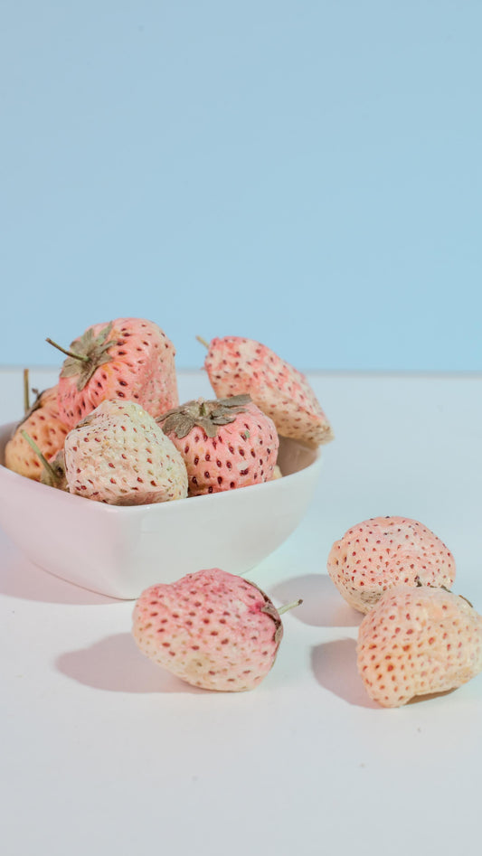 Freeze-Dried White Strawberry